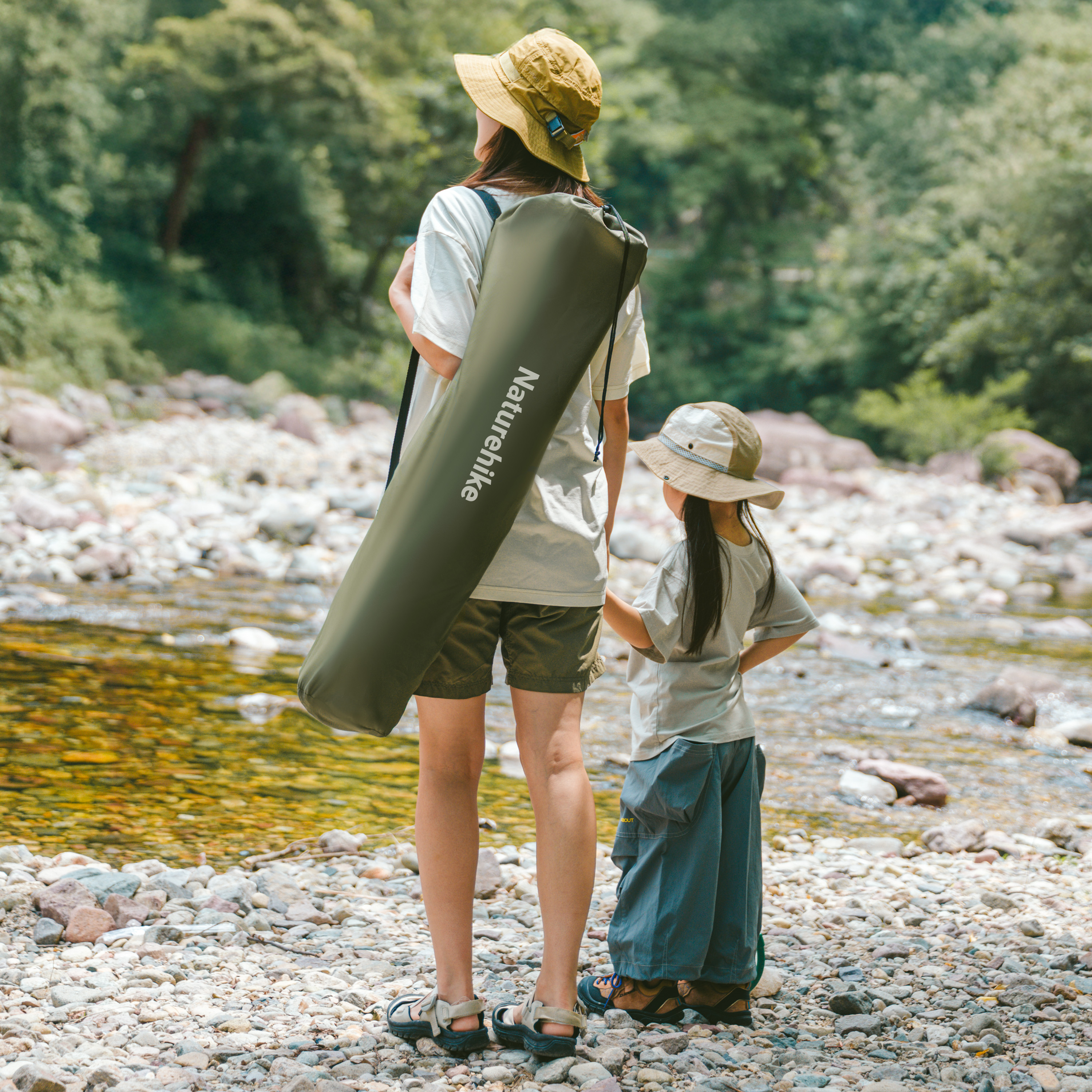 Naturehike kempingové polohovacie kreslo s podnožkou - béžové